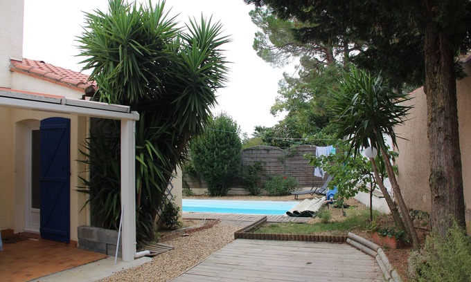 Laroque-des-Alberes House | House with garden and swimming pool