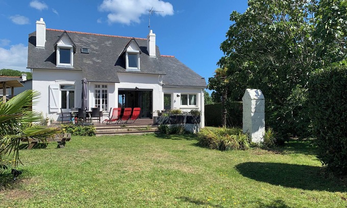 Saint-Quay-Portrieux House | House with sea view close to: beaches, shops, GR34 and golf course