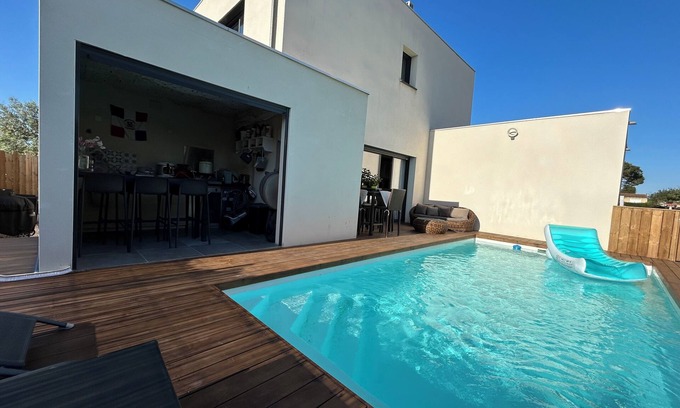 Sainte-Marie-Plage Villa | House with private villa, beach 400 metres away