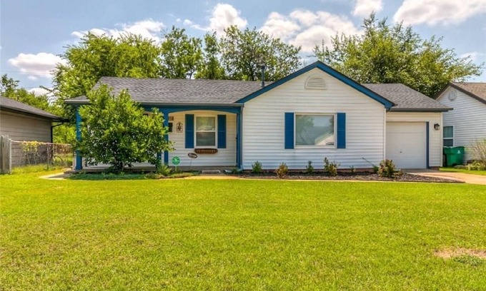 Central Oklahoma City House | House with garage and Big Fenced Yard,