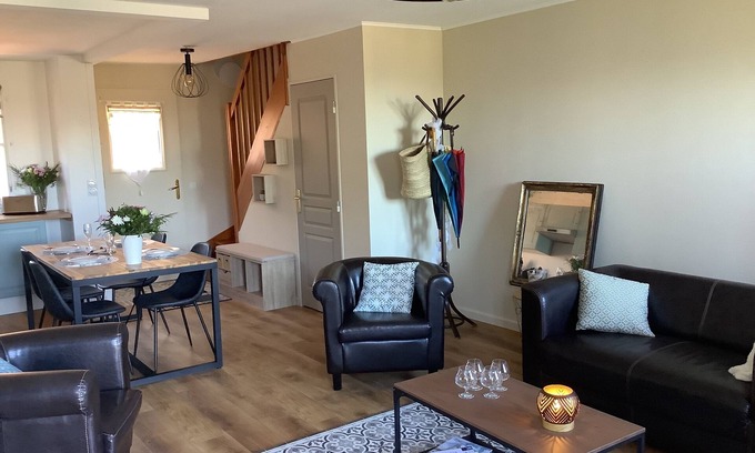 Honfleur House | House with garden and garage