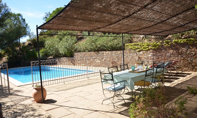 Bormes-Les-Mimosas Villa | House with large pool in private property of 17 hectares, 1km from the village