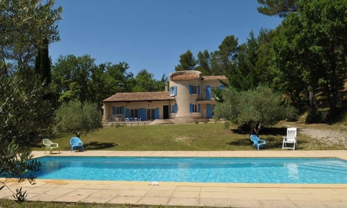 Grambois House | House with large swimming pool. Peace and quiet in the middle of 2 hectares