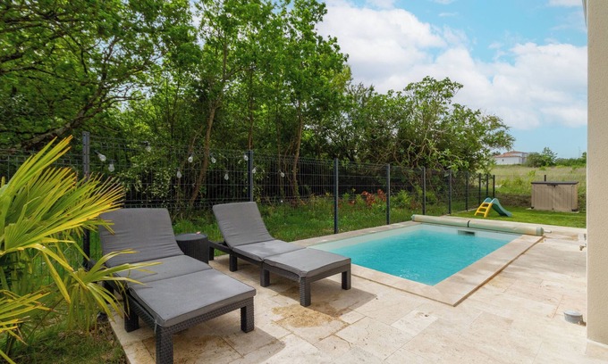 Auzeville-Tolosane House | House with pool near Toulouse