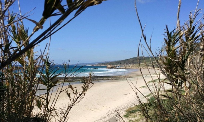 Bolonia Cottage | House with sea views 200 meters from the beach.