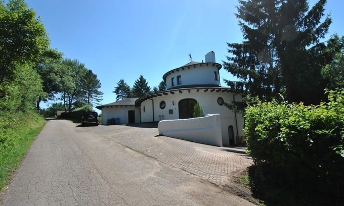 Sachsenhausen Villa | House with swimming pool, family-friendly, spa