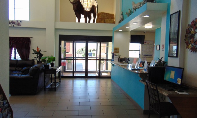 Lubbock Hotel | Howard Johnson by Wyndham Lubbock TX