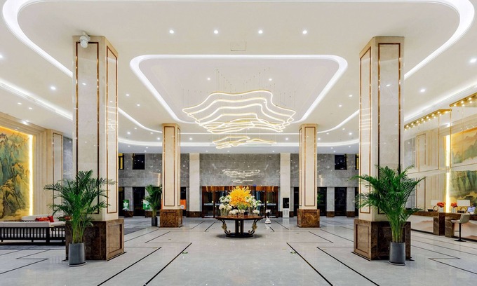 Lieshan District Hotel | Howard Johnson Lakeview Hotel Huaibei