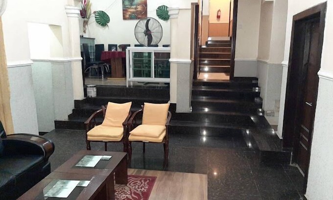 Calabar Cabin | Howard Lodgings and Leisure