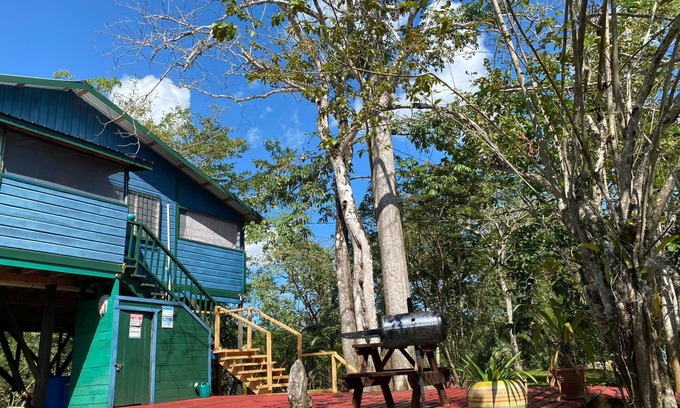 Belize City House | Howler House