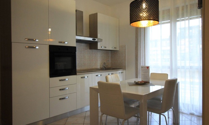 Cinisello Balsamo Apartment | HQ Aparthotel Milano Inn Smart Suites - Comfort Apartment with 2 Bedrooms