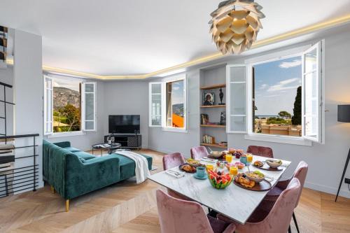 Saint-Jean-Cap-Ferrat House | HSAUVAN - Villa Design Swimming Pool Sea View
