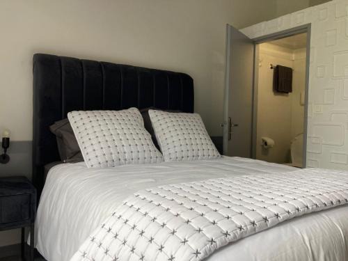 Meaux Bed & Breakfast | HSH France Chambre City 5 Proche de Disney