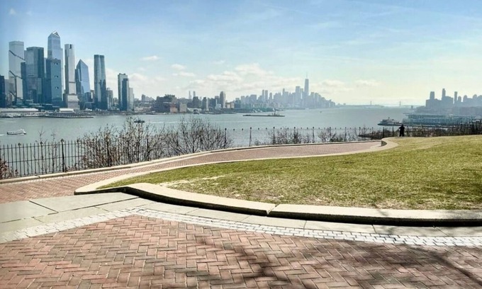 West New York Apartment | Hudson Haven. 12mint From NYCity Quite