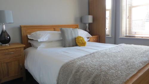 West Cliff House | Hudsons