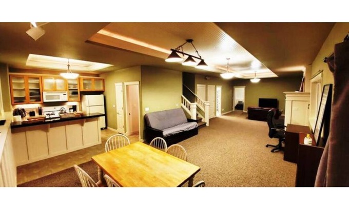 Puyallup Apartment | HUGE 1 BEDROOM APPARTMENT (910 sqft)!