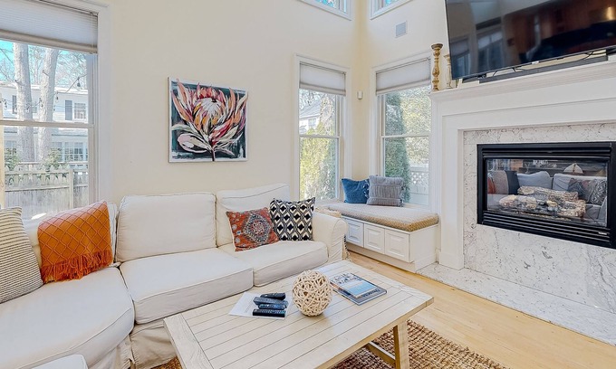 The Pines House | Huge and newly furnished home - 5 blocks to beach - great outdoor space