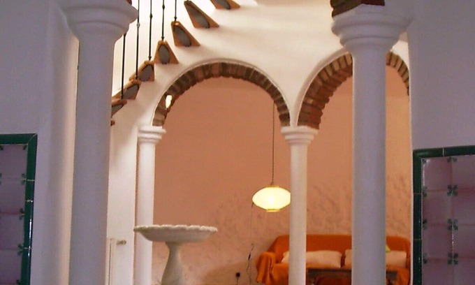 Orgiva Villa | Huge secluded villa, lovely garden, pool, 350m to town, air-con, WiFi, ping-pong