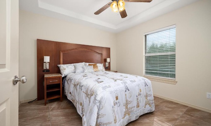 Pharr Apartment | Hummingbird Haven 3 with Patio