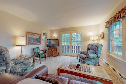 Estes Park House | Hummingbird Hideout