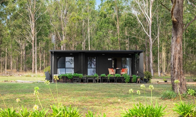Quorrobolong Cabin | Hunter Hideaway Farm cozy cabin for two with hot tub outside the door.