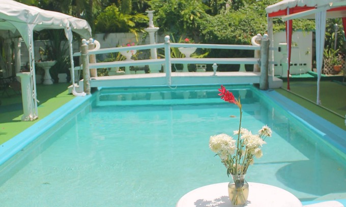 Tower Isle Bed & Breakfast | Hunter's Rest Villa