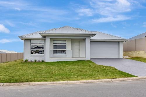 North Rothbury House | Hunter Valley Bercuti