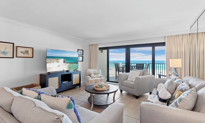 Miramar Beach Condo | Huntington By The Sea 302 - Gulf-Front Condo, Community Pool, Private Beach!