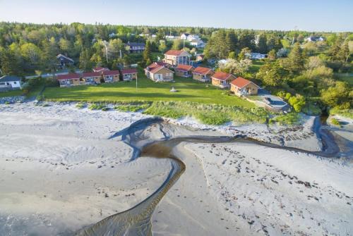 Hunts Point House | Hunts Point 2-BR Oceanview Rustic Coastal Retreat