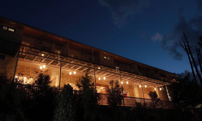 Sirala Hotel | Hushvan Resorts