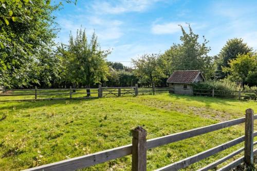 Oostkamp House | Huswell - Authentic vacation home 'De Blauwe Kroon'