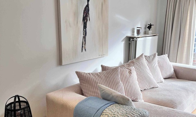 Knokke Apartment | Huswell - Cozy apartment near the beach & shops wi
