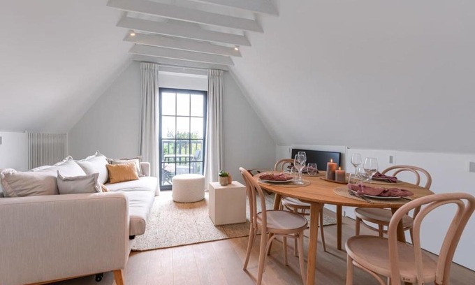 Duinbergen Apartment | Huswell - Lovely new apartment in Knokke-Heist by the beach
