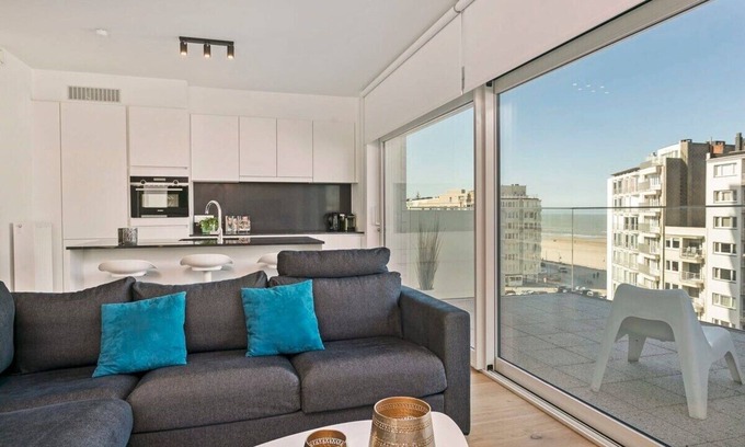 Ostend Apartment | Huswell - New sea view apartment near the beach