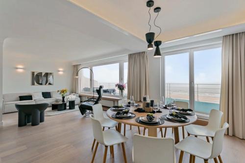 Het Zoute Apartment | Huswell - Panoramic seaview apartment in 't Zoute