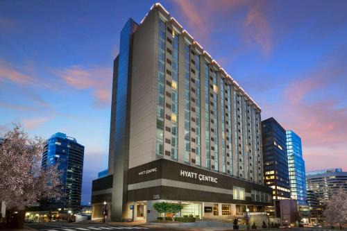 Rosslyn Hotel | Hyatt Centric Arlington
