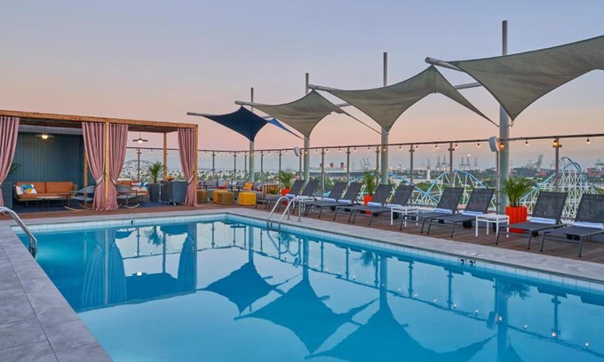 Waterfront Hotel | Hyatt Centric the Pike Long Beach