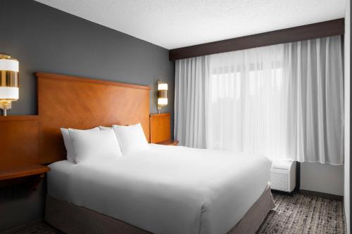 Chantilly Hotel | Hyatt Place Chantilly Dulles Airport South