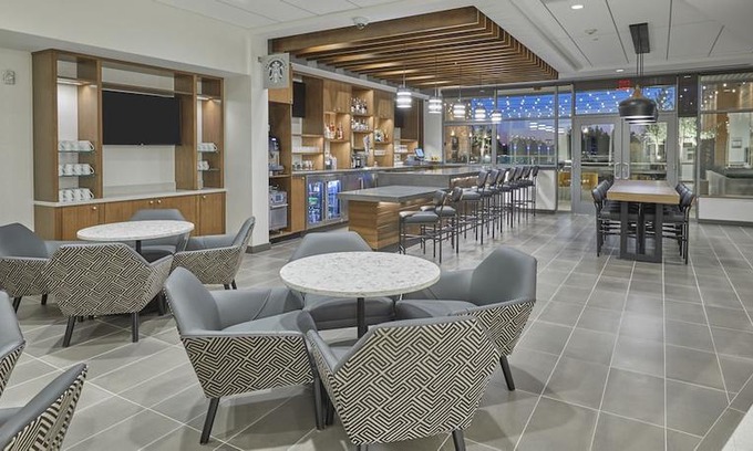 Cal Young Hotel | Hyatt Place Eugene/Oakway Center
