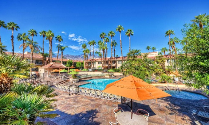 Cathedral City Resort | Hyatt Vacation Club at Desert Oasis