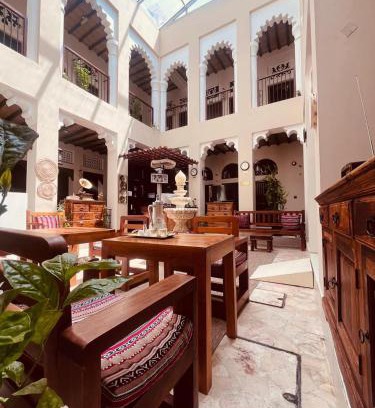 Al Ras House | Hyba Heritage Guest House-Al Ras Metro Station