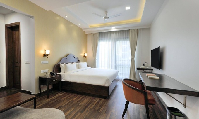 Gurugram Apartment | HYDEWEST INDIA Astor Suite 3 Bedroom Luxury Serviced Residences Apartment