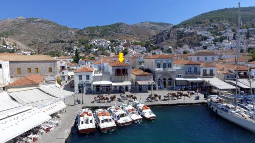 Hydra Apartment | Hydra Port Apartments-Serenity