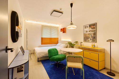 Jongno Apartment | Hyehwa Moment