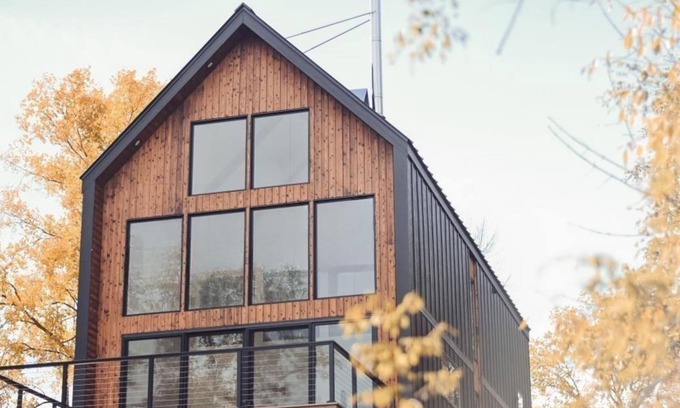 Door County Cabin | Hygge Lake Cabin-Waterfront & 5 acres of Serenity- Pet friendly
