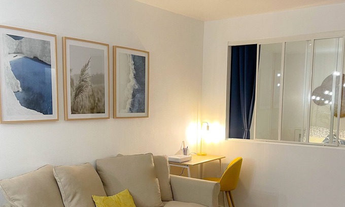 Gare-Jouvenet Apartment | Hygge?- Superbe apt Rouen Gare + Parking Privé
