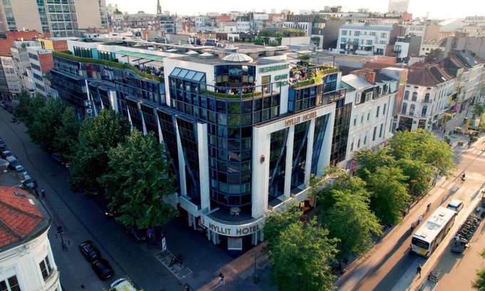 Statiekwartier Hotel | Hyllit Hotel