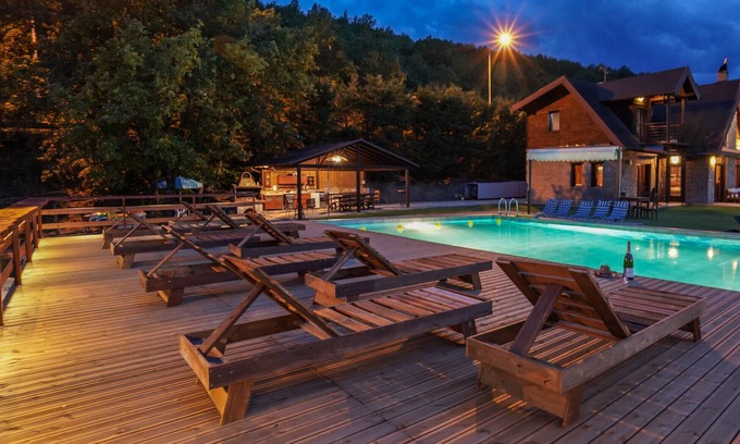 Skydra Villa | Hyper Luxurious Villa Tuman