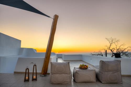 Fira Villa | I K I A Since 1980 by Calm Collection