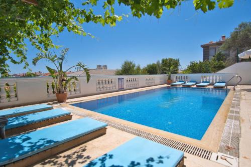 Tokoglu Hotel | İonic Alaçatı